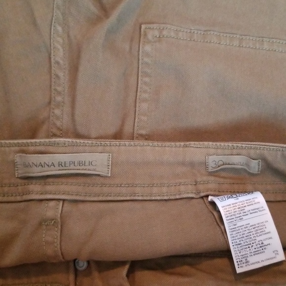 Banana Republic Green Ankle Pants - Picture 3 of 3